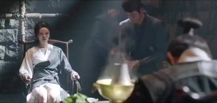 审问届的天花板，还没开始就不行了