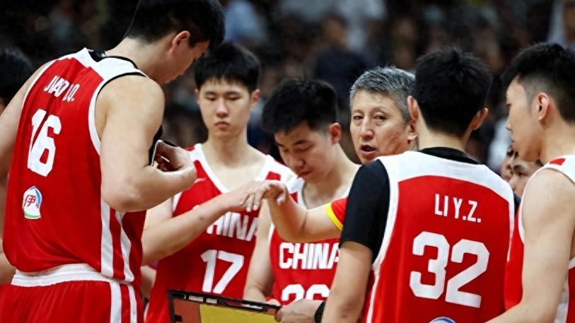 男篮 VS 乌拉圭 19:30 开战，CCTV5 + 免费直播，郭士强迎来关键大考