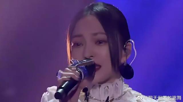 张韶涵蒋一侨，合唱《看得最远的地方》，无法超越！