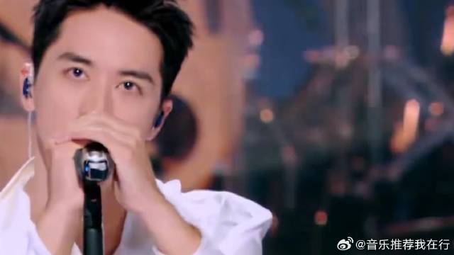 许魏洲核嗓炸裂《潘多拉》，舞台秒变音乐节，张力拉满！