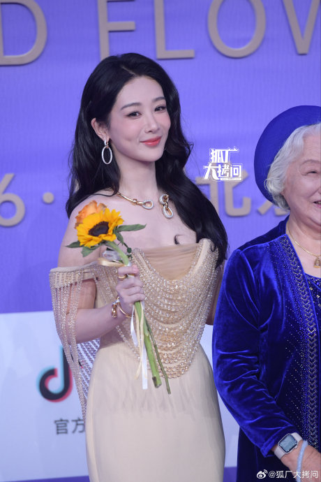 白百何曾凭借哪部电影获得百花奖最佳女主角？