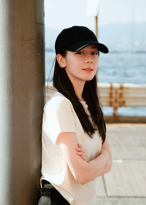迪丽热巴有哪些经典造型展现出高美商？
