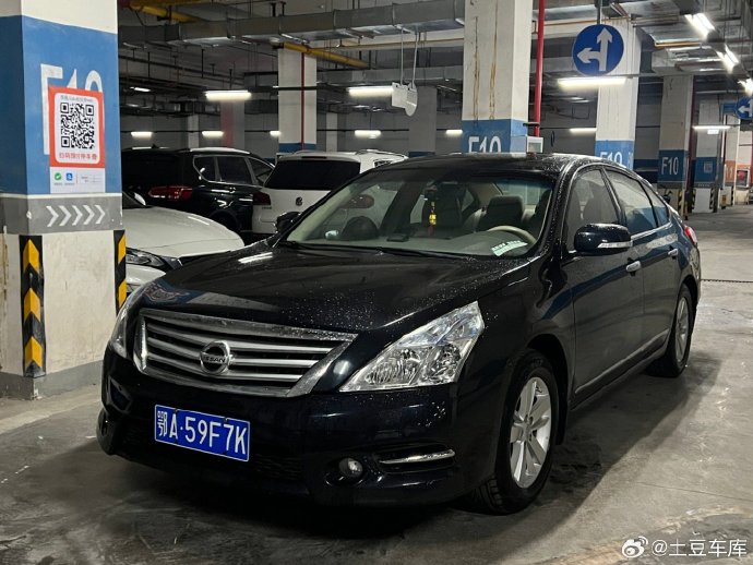 日产天籁二手车