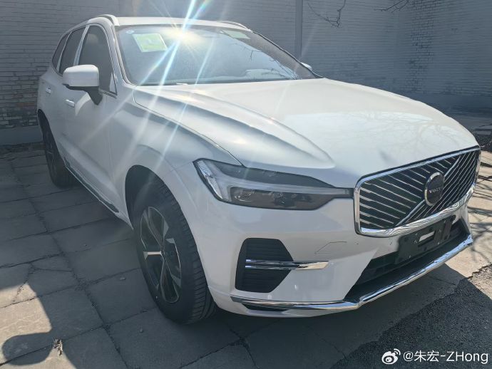 沃尔沃xc60插电混动2026款长续航四驱智远豪华版落地价多少钱？