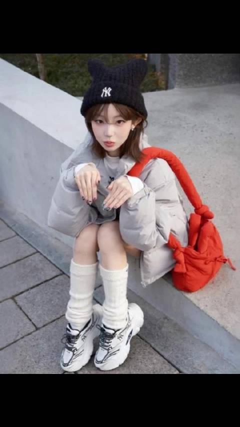 什么？你怎么知道我有汪苏泷同款了？用黑梦打开我的冬日OOTD