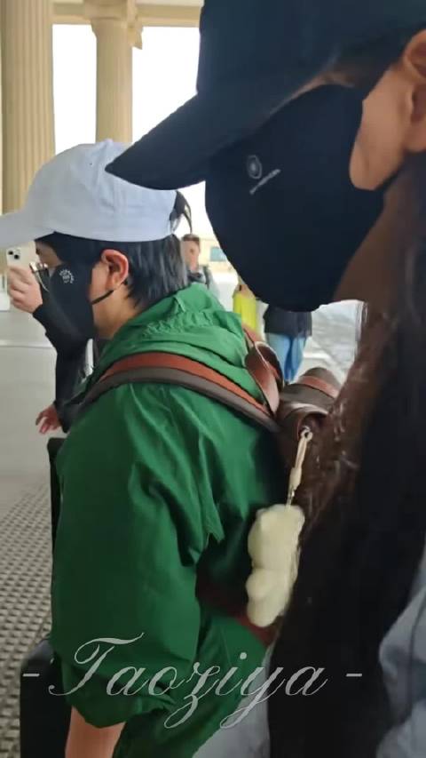 完了，我们俊俊来东北一趟啥也没吃就走了