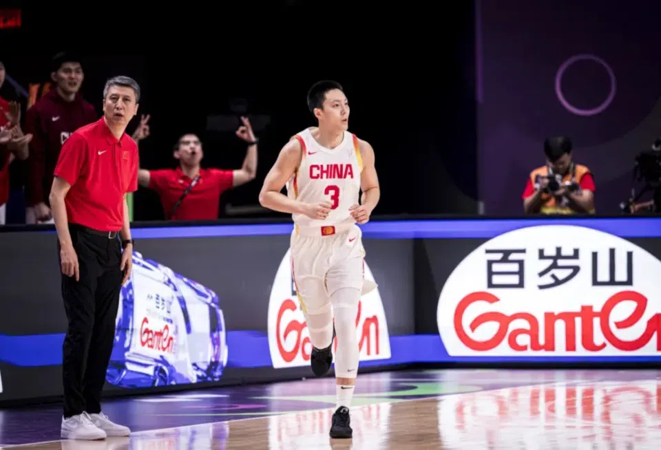 胡明轩：之前一个多月一直在康复 国家队有需要我便回归