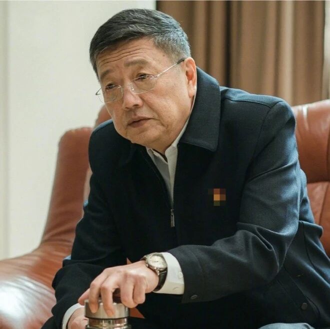 又一老戏骨猝然离世，出演过《狂飙》《庆余年》……