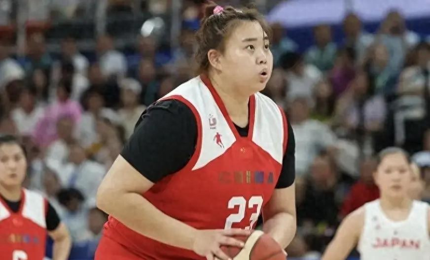 今晚中国女篮迎战外国强队，宫鲁鸣和教练组，有可能做出三个改变