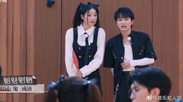 周深确定没偷题？ 猜词一秒猜出太历害了，郑恺震惊：这是怎么猜出来的