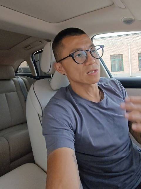 特斯拉FSD V14与S9T对比体验，12小时长途后即刻测试