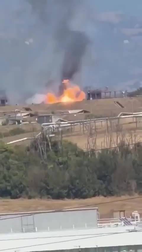 意大利军工厂火药车间爆炸，消防队无法介入，伤亡待查