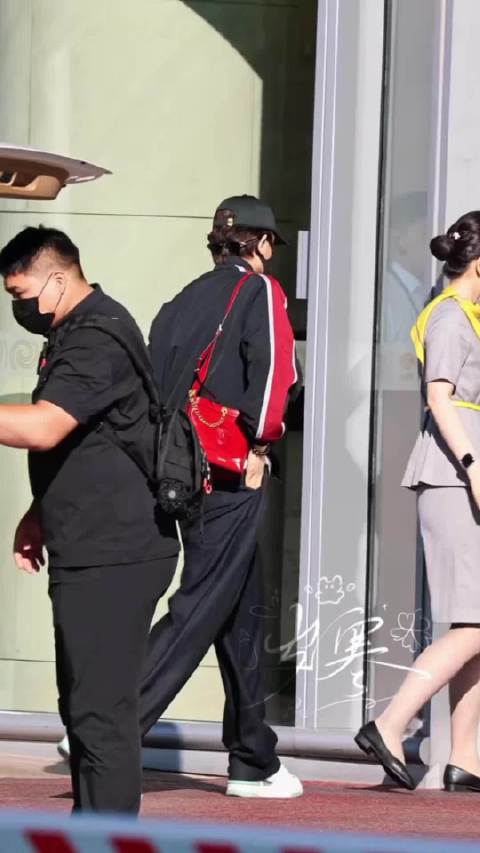 潮男北京→厦门 出发 到达 20260814