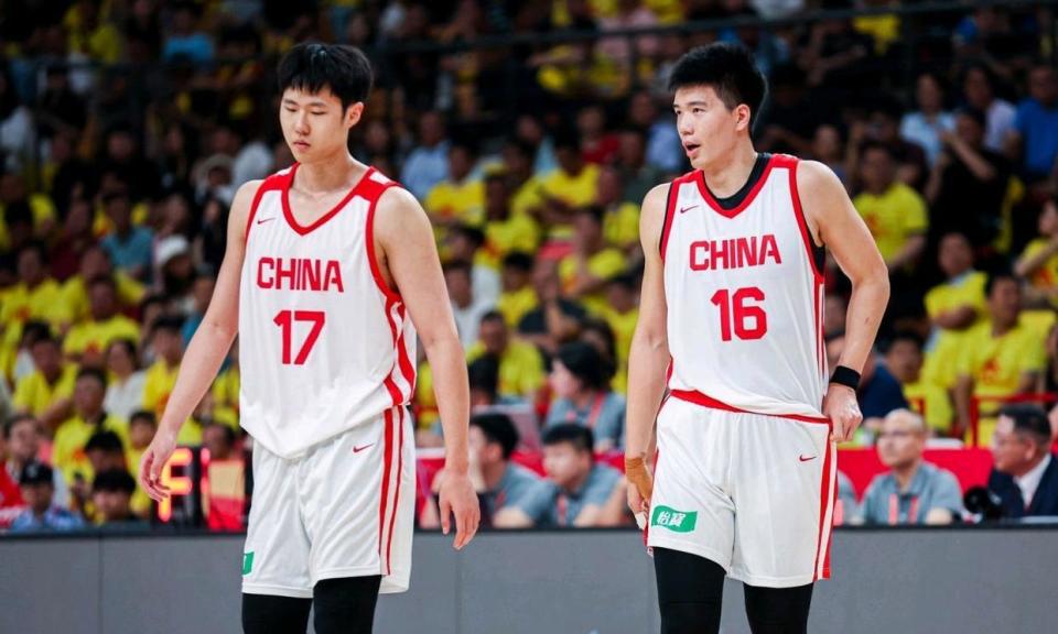 CCTV5+播中国男篮VS乌拉圭G2，胡明轩不及预期，廖三宁差强人意