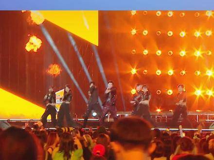 夏日音乐节启程，风雨无阻奔赴约定