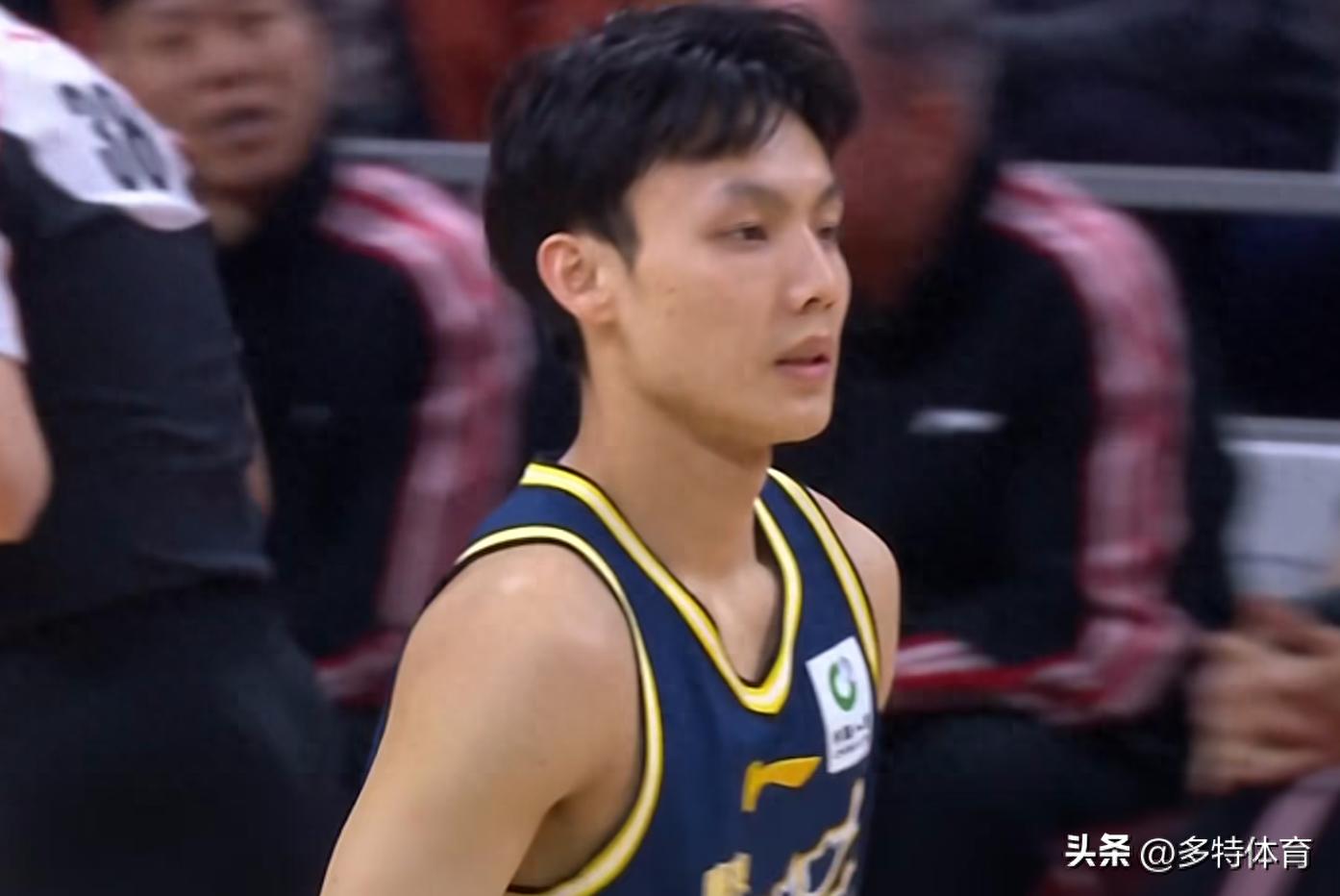 宏远速递！徐杰带队打热身赛，杜锋深夜发声，陈老板看中新大外