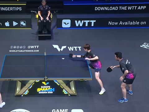 丢一局后完美调整！林诗栋/蒯曼3-1逆转黄镇廷/杜凯琹夺冠！
