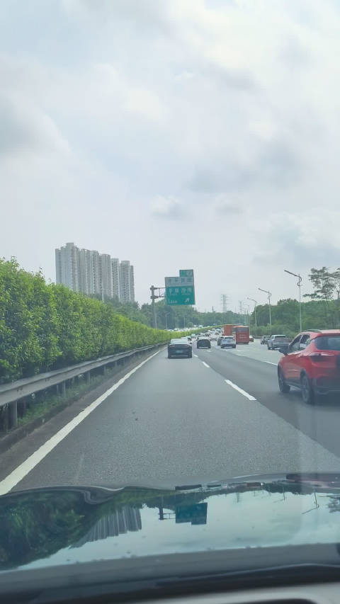 进入深圳节奏，去福田送货，有想要聊点什么的老铁评论区留言