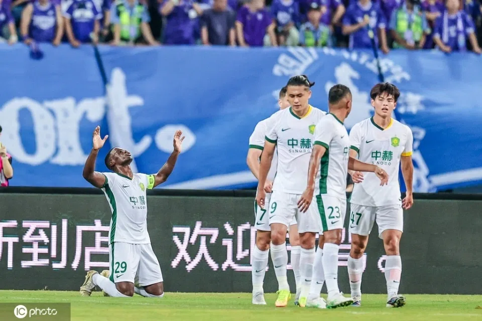 中超：国安4-2津门虎！3连胜+8轮不败，法比奥2射1传，曹永竞破门