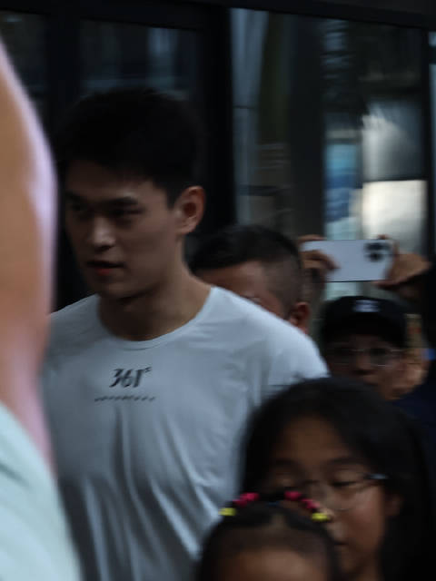 比我帅的没我坏 比我坏的不存在