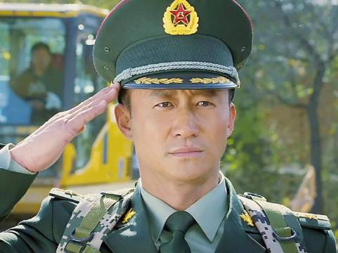 雇佣兵竟残忍杀害中国军人 下一秒中国军人教他们做人！