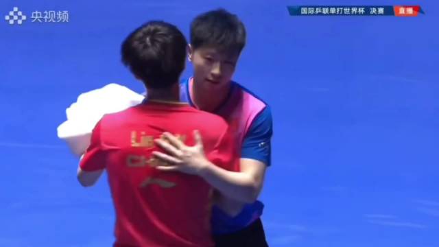 马龙0-3落后连扳四局 逆转林高远夺世界杯第三冠