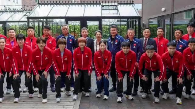 周立民大使看望国乒，中瑞乒乓交流，王曼昱王艺迪分获冠亚军
