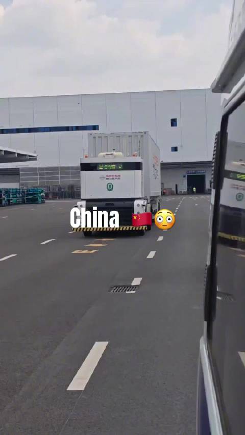 中国正在测试“有人领航、无人跟随”的卡车自动化车队模式