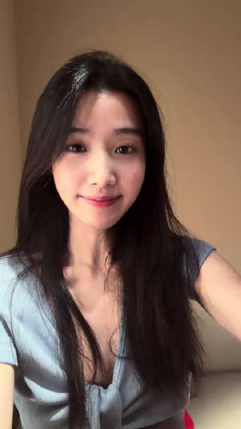 你怎么知道晓晓被蜘蛛侠官方推荐了 此女英语功底一绝