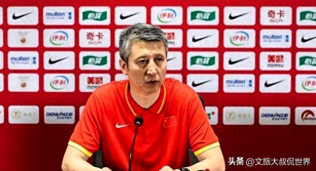 中国男篮主帅郭士强表示:连输两场热身赛值得反思&杨瀚森仍在磨合
