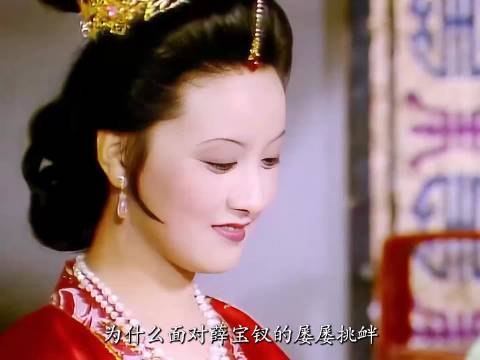 为什么面对薛宝钗的挑衅却没见过凤姐反击？
