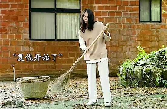通缉犯榜二榜三终极对决，善恶观交锋台词张力十足
