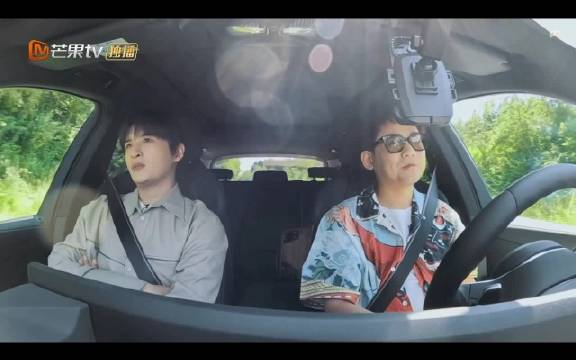 张远想说服妈妈多出门，苏醒回应顺其自然