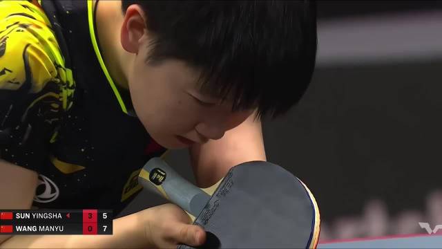 孙颖莎打球就跟个小旋风一样，嗖嗖的