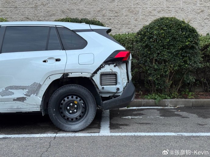 丰田霸道和普拉多的维修保养成本高吗？