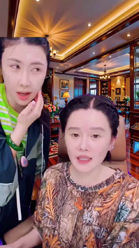 赵本山女儿球球回怼网友嫌她土，称接地气挺好