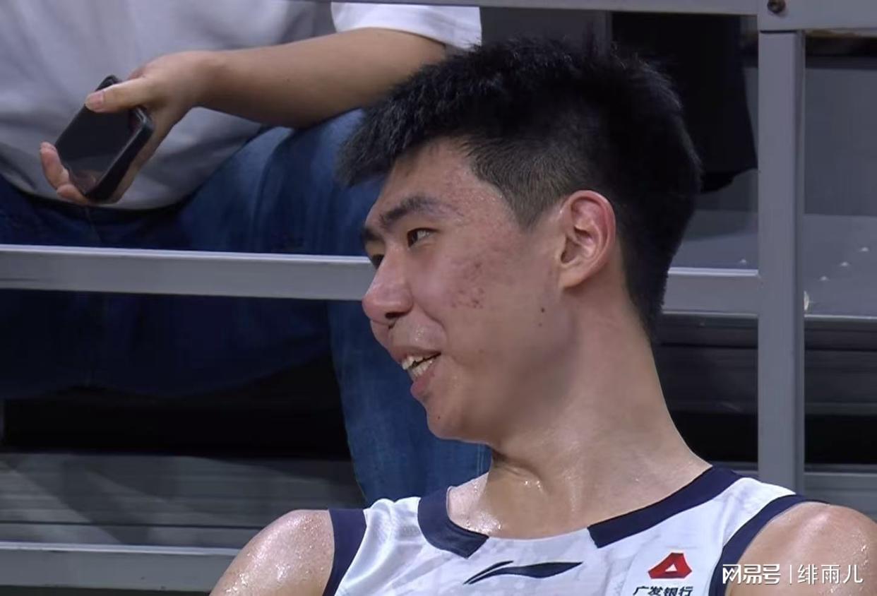 大鱼来了！男篮强力中锋确认到位，保送广东队躺进总决赛？