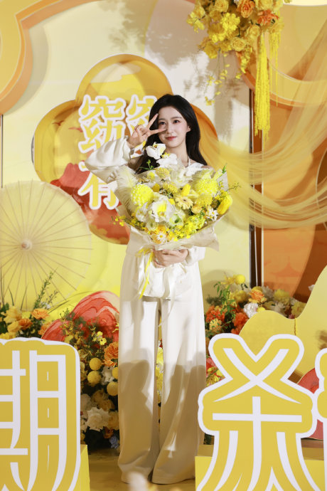 包上恩翻拍蜘蛛侠名场面后有哪些新作品