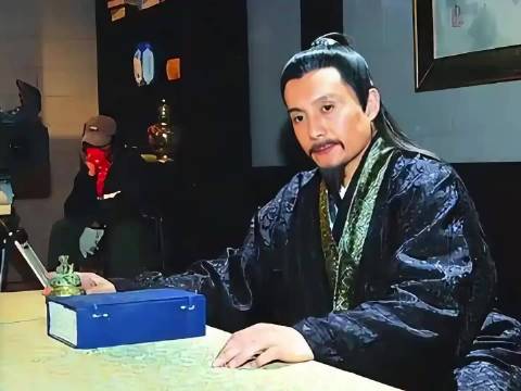 小鱼儿与花无缺片场冲突，撕开那个年代内地演员的生存困境