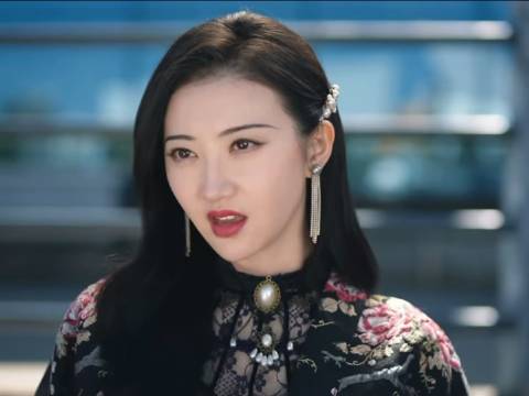 司藤这枚表情包专治嘴硬——“这块归我”“那块也归我”