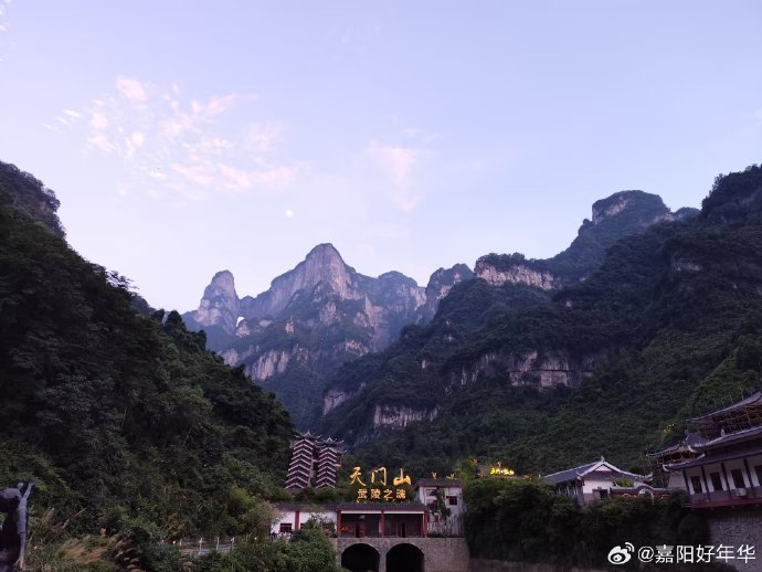 张家界天门山还有哪些吸引外国游客的特色体验? 张家界天门山还有哪些吸引外国游客的特色体验?
