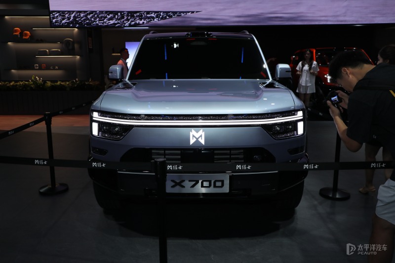 2026成都车展：猛士X700正式首发 全新轻越野方盒子SUV