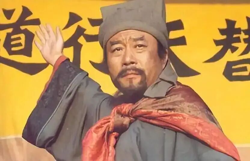 太抽象了！98版《水浒传》因为“好汉”采访又火了