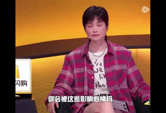 李宇春回归脱友总决赛，分享生活故事携新歌下周五播
