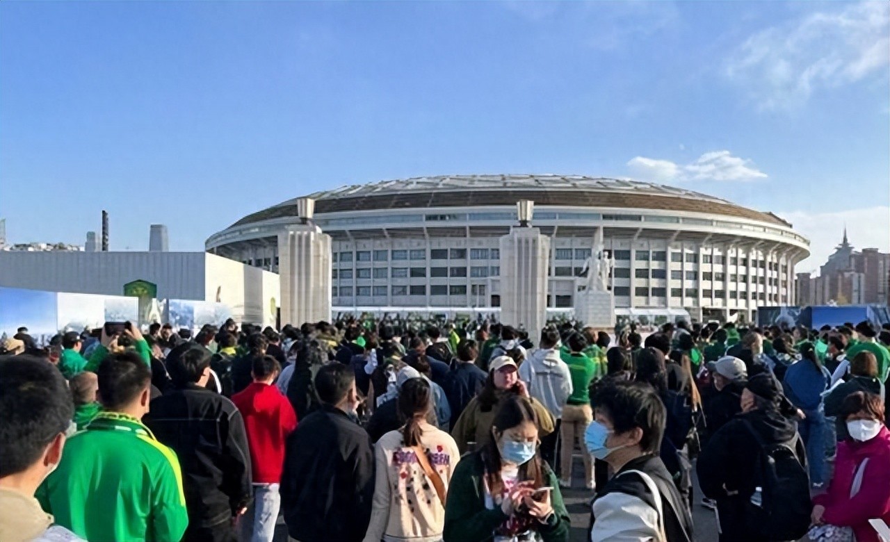 新工体票价冠绝中超！热门票飙到1200元，国安金牌球市含金量拉满