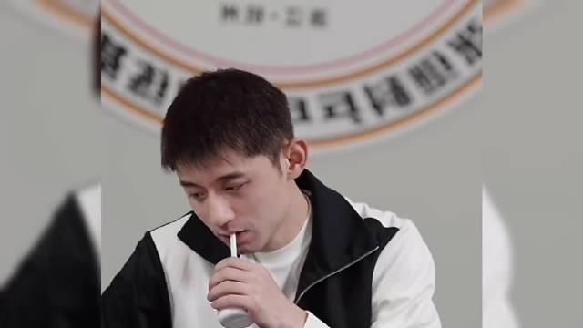 一个教，一个学，11年后他用师傅的绝技站上世界之巅 体育