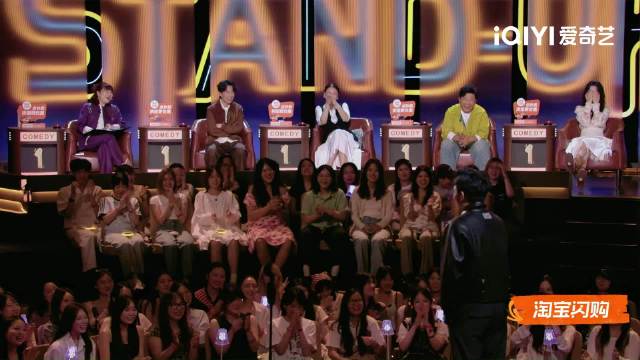 翟佳宁同人文清一色刻板印象，81章创作热情显粉丝深情