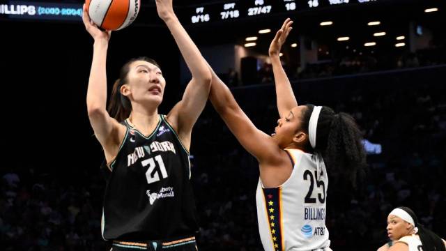 韩旭对阵印第安纳狂热 9分1篮板 投篮5中4