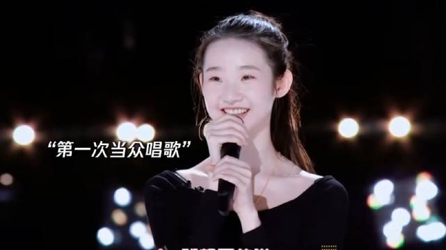 终于知道张艺凡为什么转型当演员了