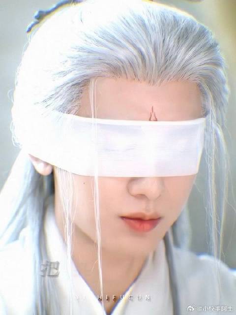 年上智性男代表人物